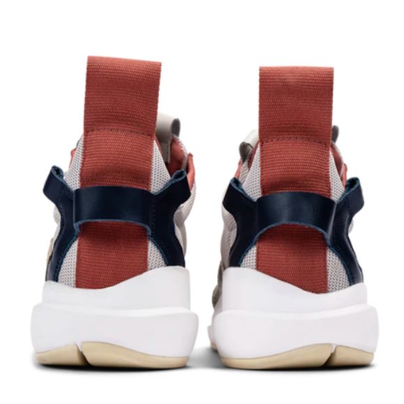 NIB Clearweather Aries Earth Grey Shoes - Picture 3 of 9